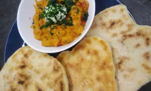 Jak zrobic chlebek naan w prosty sposób - idealny do curry