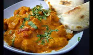 Jak zrobić curry z kurczakiem - łatwy przepis na pyszne danie