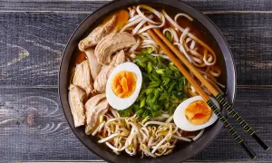 Co to jest ramen zupa? Poznaj sekrety tej japońskiej potrawy