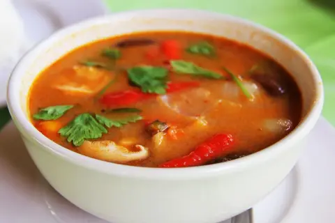 Jakie curry jest najostrzejsze? Odkryj najbardziej pikantne opcje