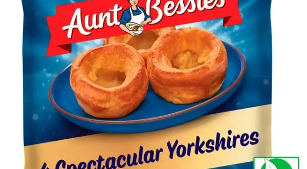 Gdzie kupić yorkshire pudding w Polsce? Sprawdź dostępne opcje i porady!