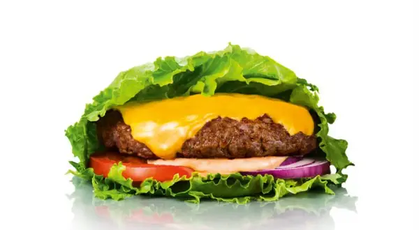 Kto wymyślił hamburgery? Prawda o ich pochodzeniu i historii
