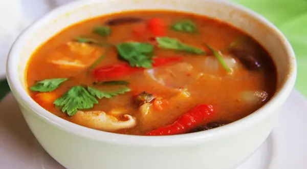Jakie curry jest najostrzejsze? Odkryj najbardziej pikantne opcje
