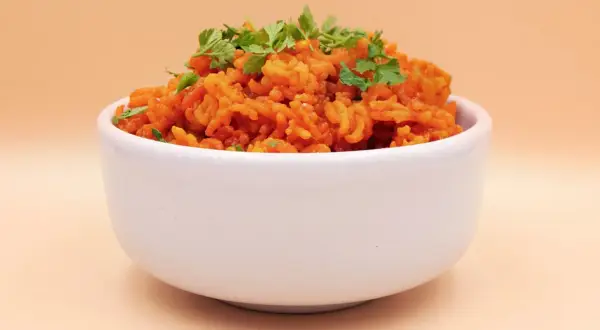 Jak ugotować ryż z curry – proste przepisy na pyszne danie