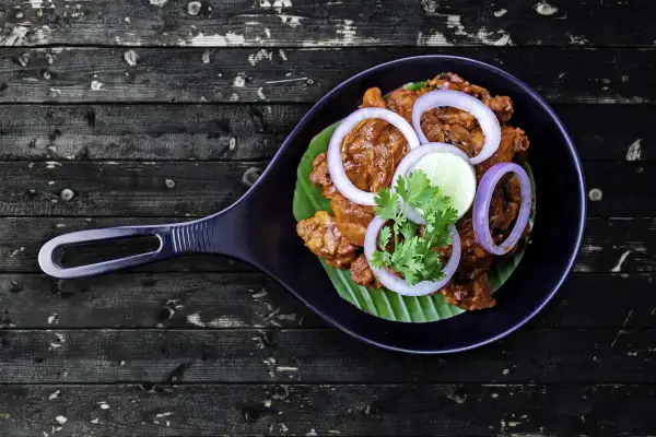 Najłagodniejsze curry – które wybrać, aby uniknąć ostrości?